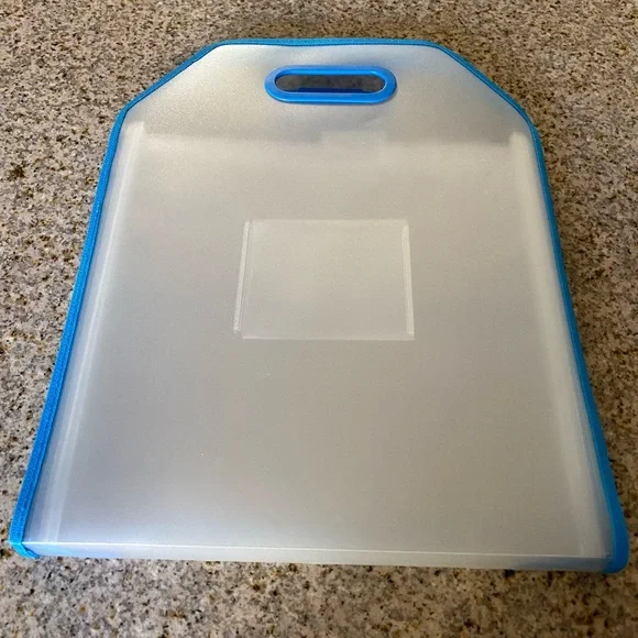 File Folder - Picture 1 of 3